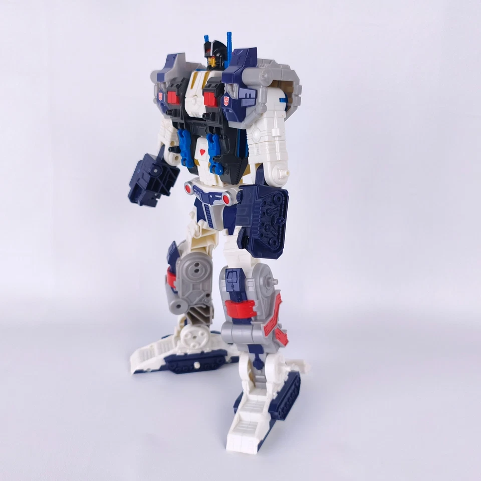 Transformers Metroplex with Drillbit Complete Cybertron Leader Class - Image 4 of 4