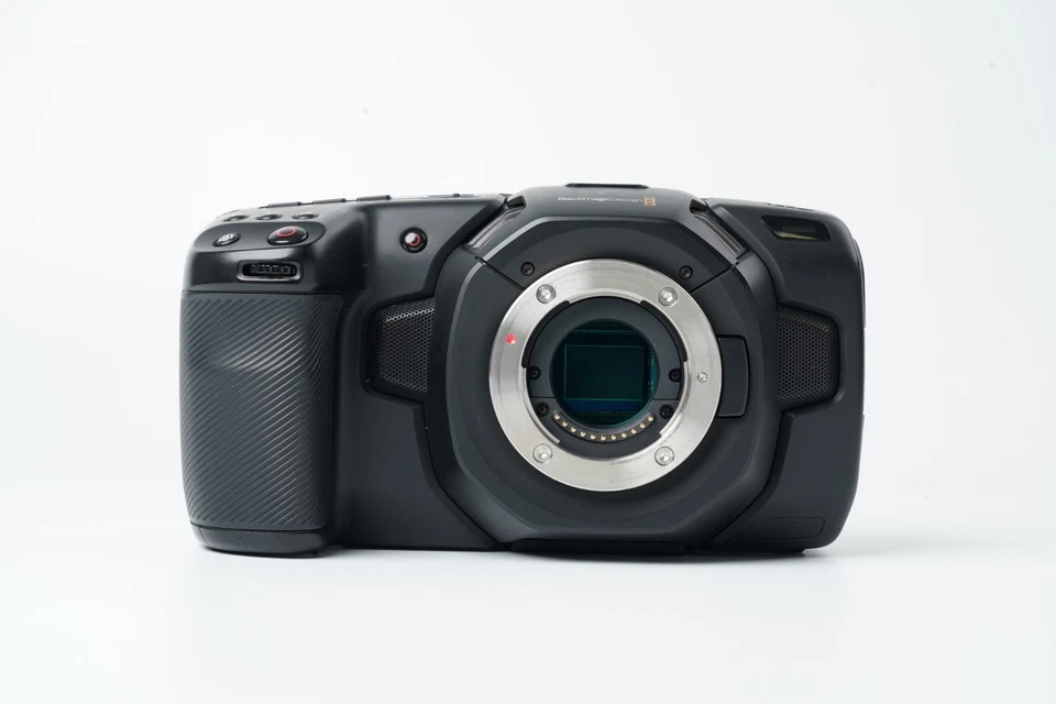 [Exc++] Blackmagic Desgin Pocket Cinema Camera 4k Micro Four Thirds #2945A - Image 4 of 4