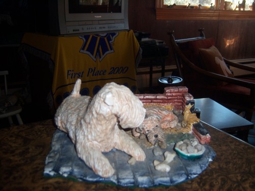 soft coated Wheaten Terrier Dam & pup figuirne