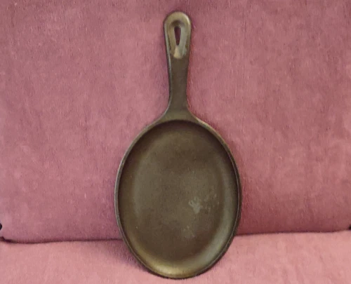 Vintage Lodge Cast Iron Oval Pan
