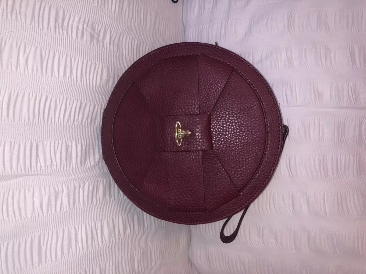 vivienne westwood round bow bag hardly used in amazing condition