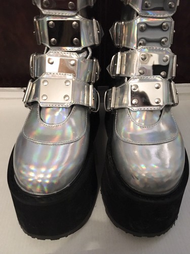 demonia fur boots