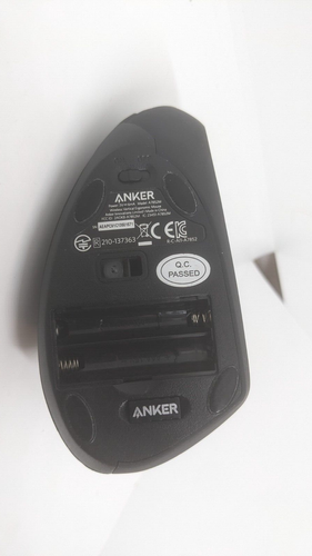 Anker 2.4G Wireless Vertical Ergonomic Optical Mouse 5 Buttons With USB Dongle - Picture 6 of 6
