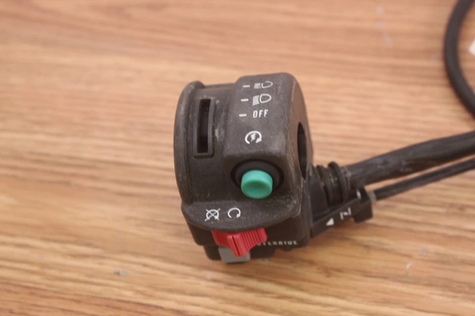 Interruptor de manillar izquierdo Yamaha Grizzly 450 2014 - para repuestos Foto 2 de 4