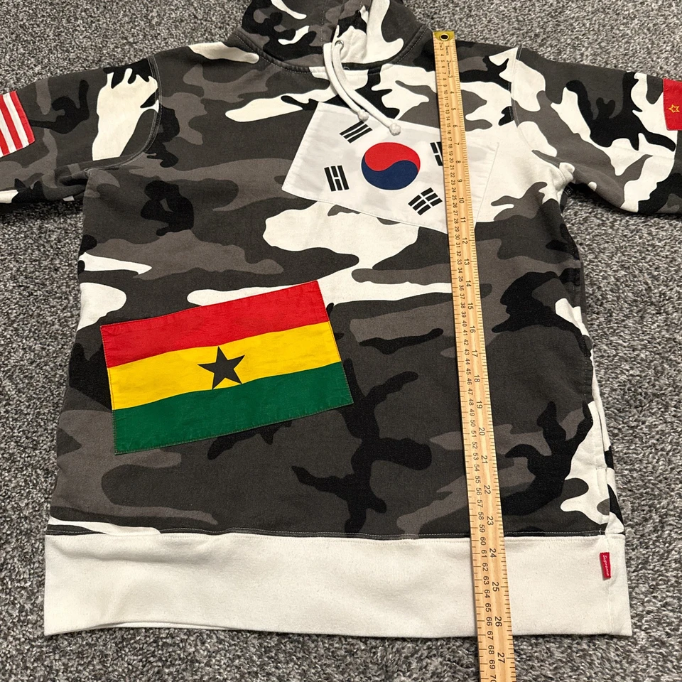 Supreme Camo Flags Hoodie FW13 Men's Size M - Image 3 of 4