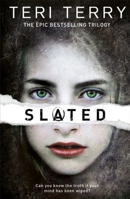 SLATED Trilogy Slated by Teri Terry PAPERBACK 9781408319468