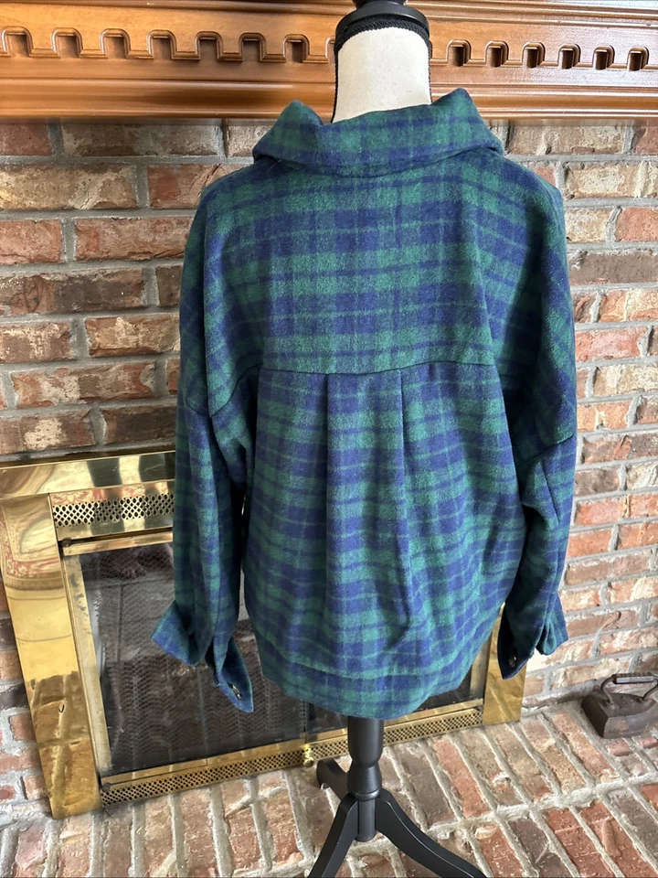 Grillete polar a cuadros verde Lularoe talla XL Foto 3 de 4