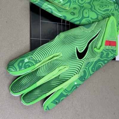 Nike Vapor Jet 8.0 Football Gloves Rage Green NWT M Adult Size