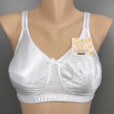 New NWT Amoena Dorothy Wire-Free Bra Size 34C Style 2123 White Lined Pockets
