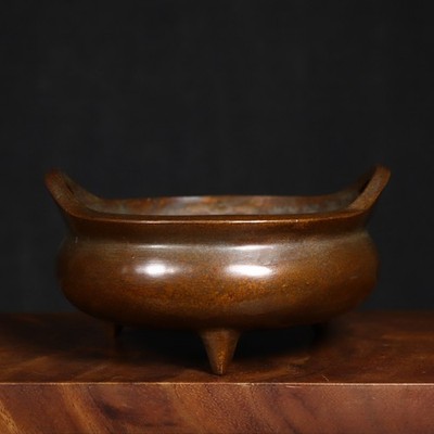 Pure copper three legged bridge ear furnace
