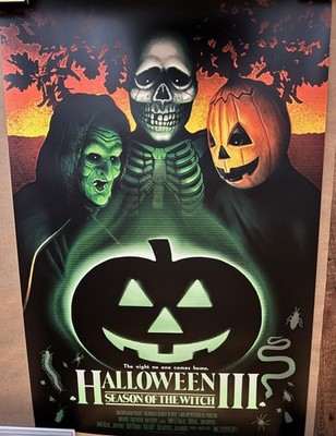 Halloween 3 Season of the Witch GID Variant Poster Sara Deck Bottleneck 24x36