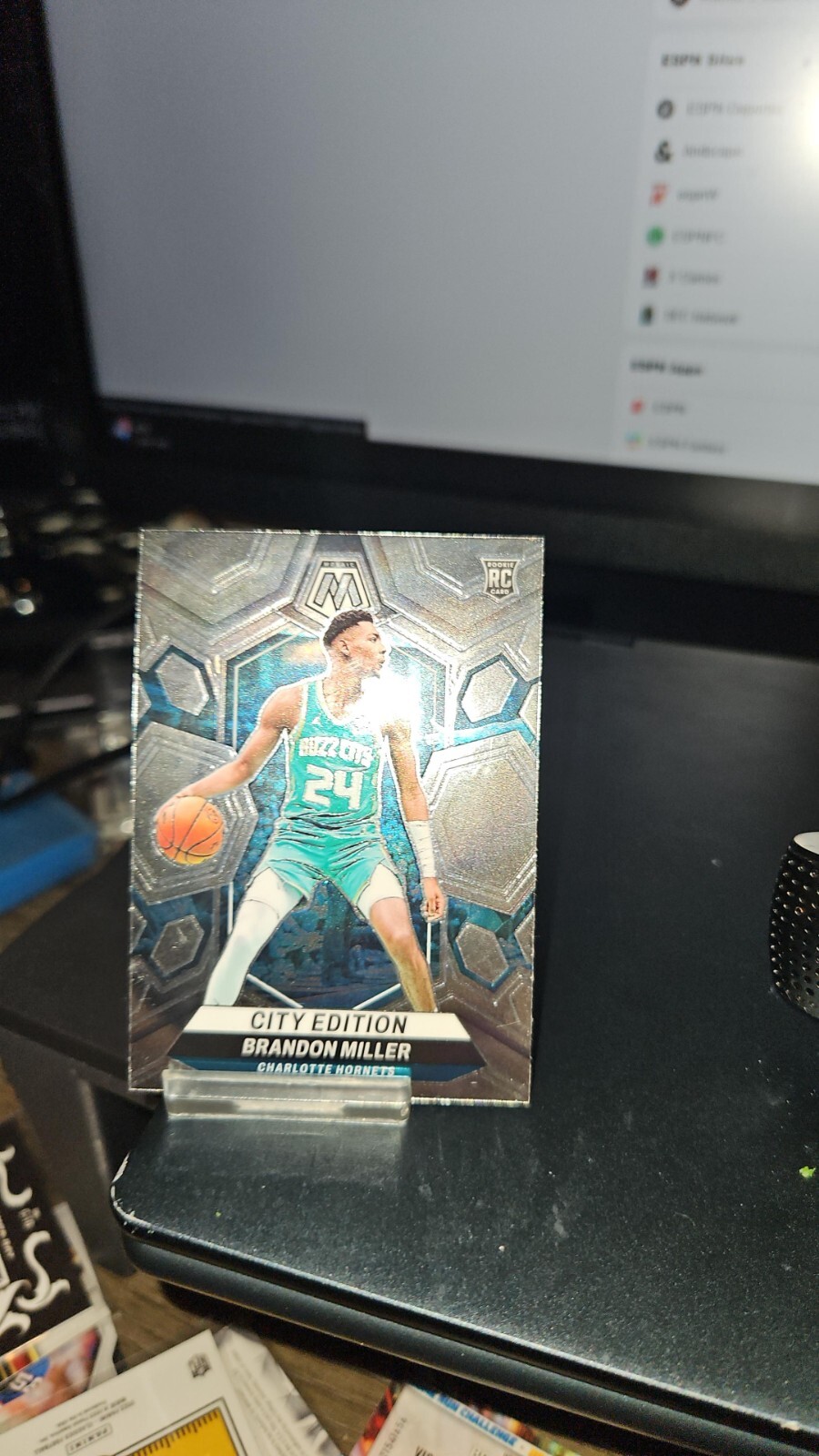 Brandon Miller 2023-24 Panini Mosaic CITY EDITION BASE RC #277 ⚪️ HORNETS ROOKIE
