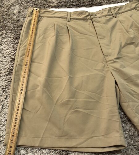 H133 New Authentic Reebok Golf Shorts Beige Stretch Pockets Egypt Men Size 44 US - Picture 4 of 14
