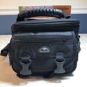 samsonite camera backpack