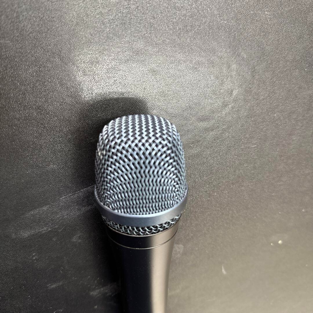 Sennheiser e 945 Supercardioid Dynamic Vocal Microphone Black