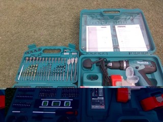 Makita 18v 8391d Cordless Combi Drill 101 Bits set 2 Batteries Charger & Case