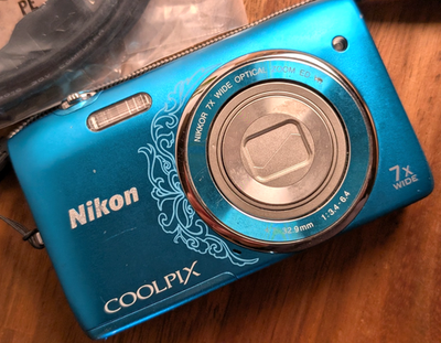 LCD has dark spot Nikon COOLPIX S3500 20.0MP 7x Compact Digital