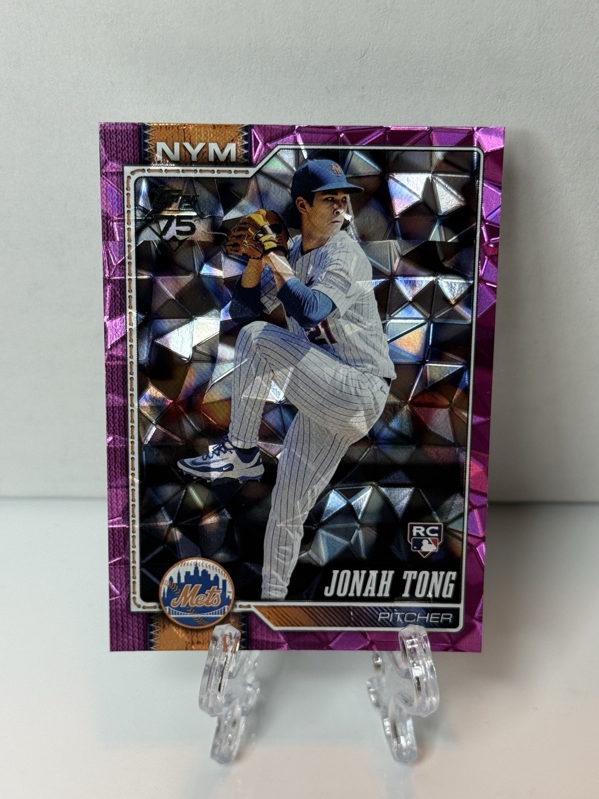 Topps 2026 Series 1 Jonah Tong Pink Diamante Foil #4 Rookie New York Mets