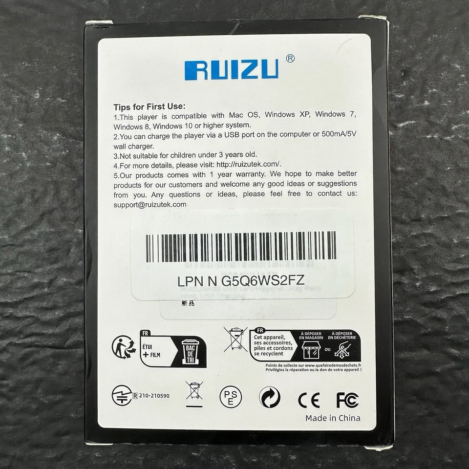 Ruizu Digital MP3 Music Player Voice Recording 64GB Earphone - Image 2 of 4