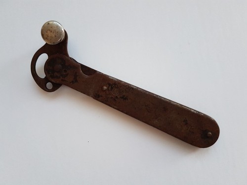 SIEGER, WWII, Original German Wermacht Iron Can Opener - Afbeelding 1 van 10