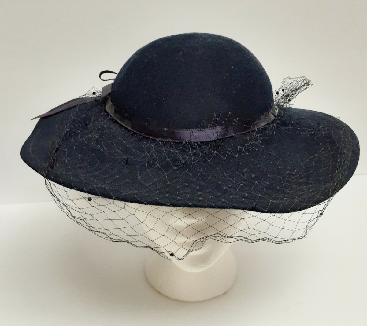 Vintage Wool Felt Spoon Hat Veil Band Bow One Size Made in USA 1980 main image 4