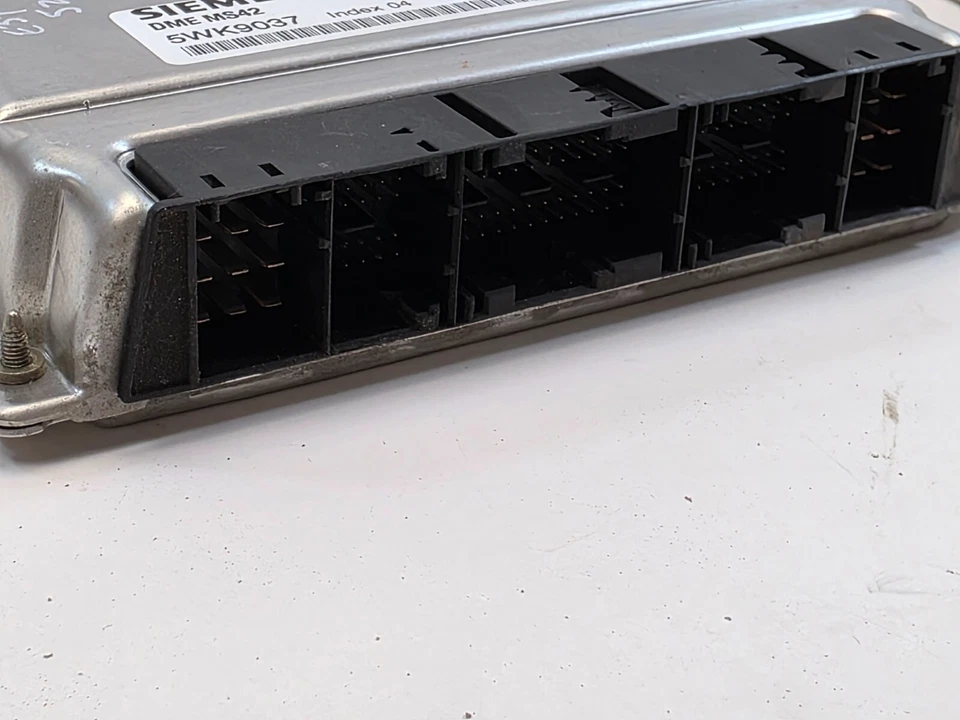 BMW MS42 DME for E39 528i Or E46 328ci 328i Only  WITH EWS AND KEY - Image 4 of 4