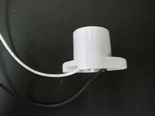 porcelain lamp socket MED SOCKET WITH 12" LEADS medium E26 base