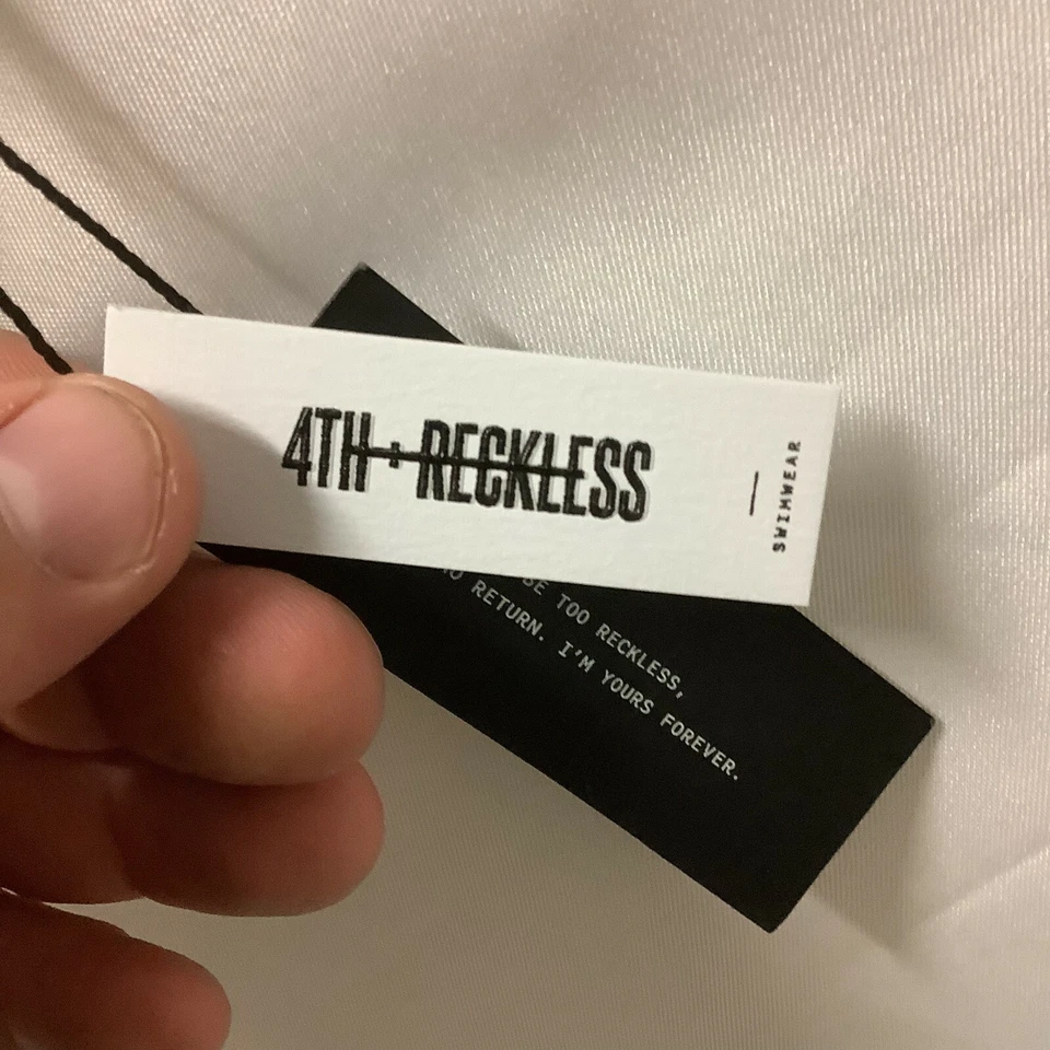 Pullover recortado 4th & Reckless para mujer Bay Top blanco cuello en V talla pequeña Foto 3 de 4