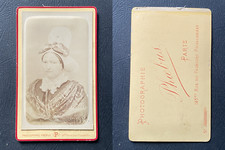 Phoebus, Paris, Femme en costume régional à grand coiffe, circa 1870 CDV vintage