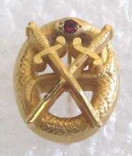 Theta Chi ΘX Fraternity Badge Pin - Nice!