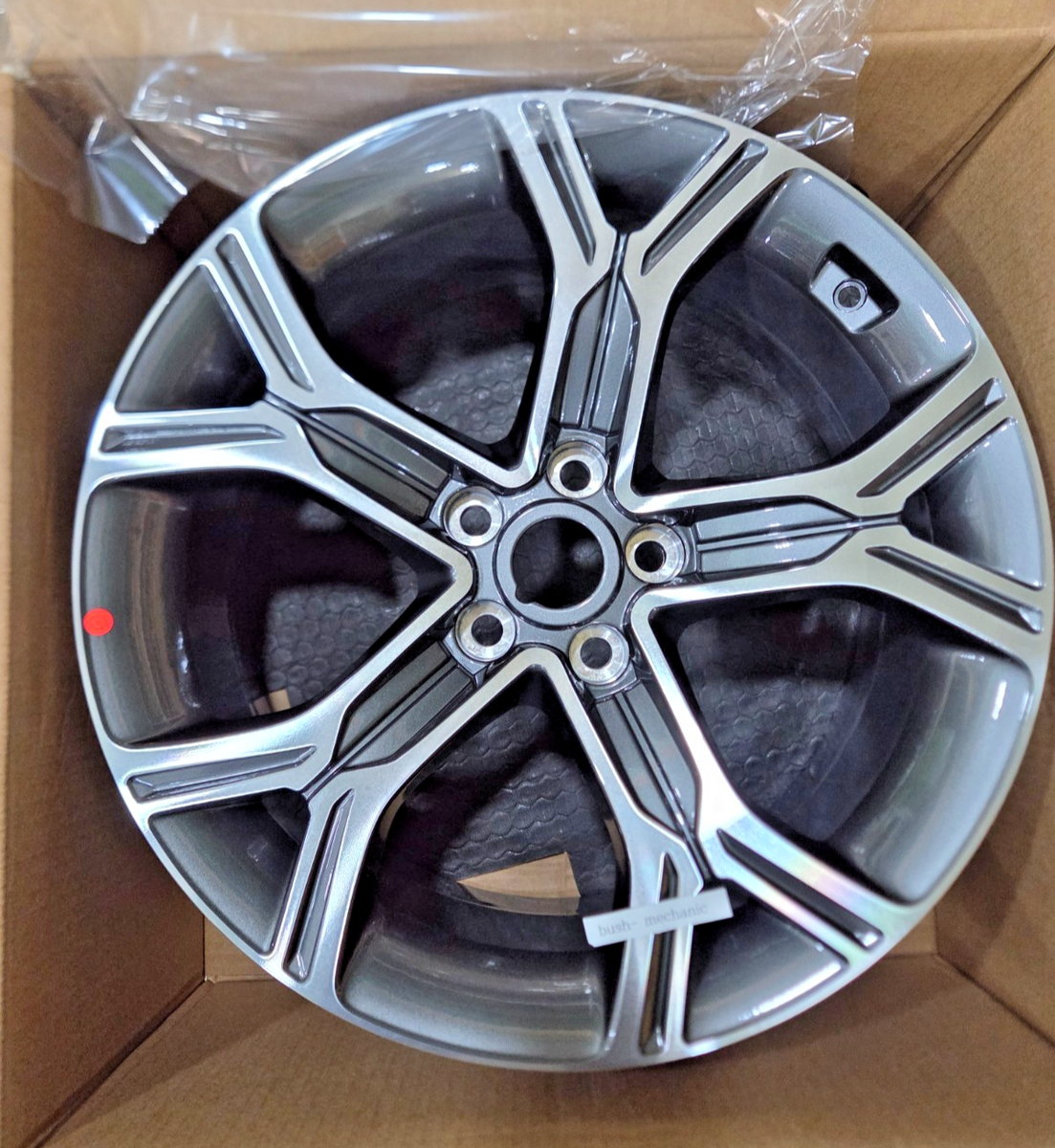 GENUINE OEM Hyundai Kia 19