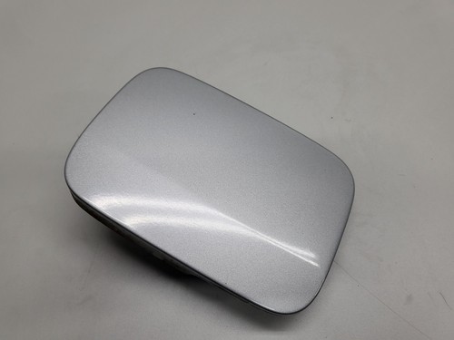 Mercedes W168 - Tankdeckel Tankklappe Tankverschluß 0005843117 (48)