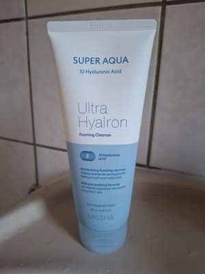 Missha Super Aqua Ultra Hyalon Hyaluronsäure-Schaum, 200 Ml