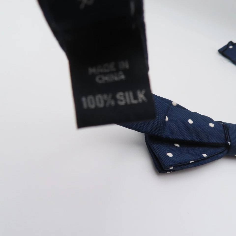 Tommy Hilfiger Pajarita Azul Blanco Lunares 2.25" Ancho Pre Corbata Seda Foto 4 de 4