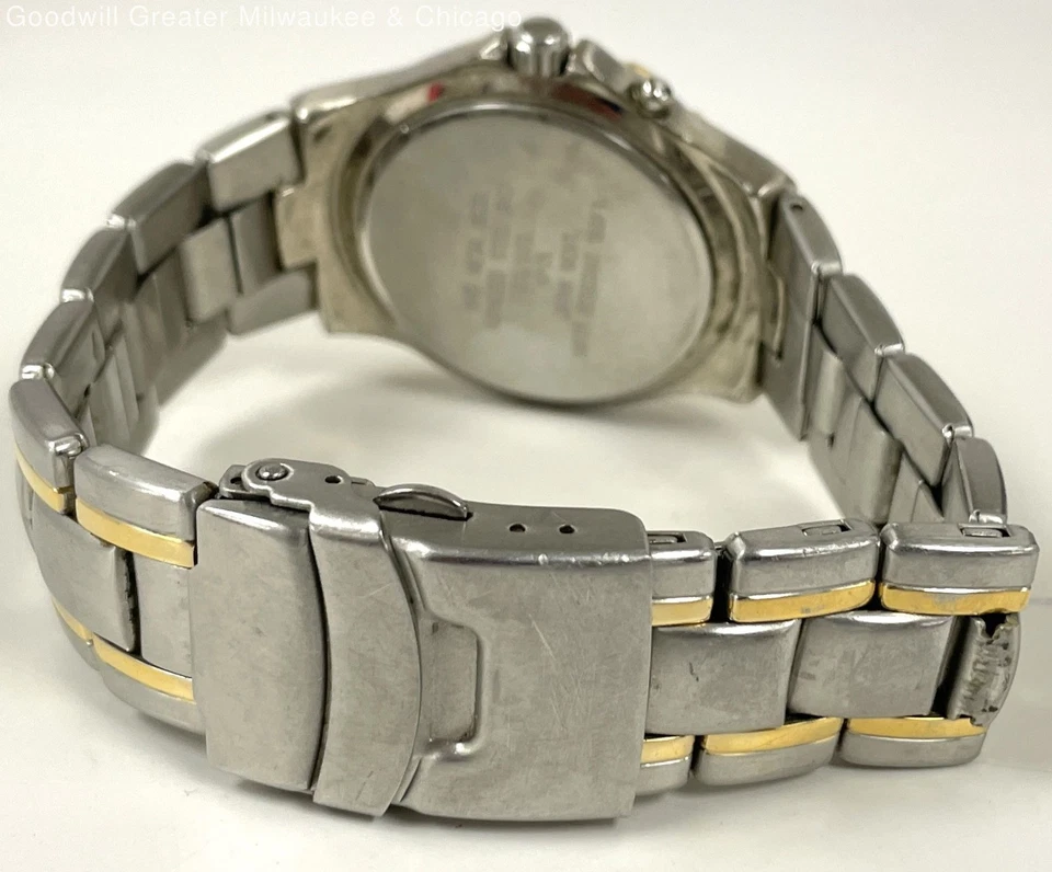 Armitron Two Tone Men's Chronograph Dress Watch 129.0g - image 4 of 4