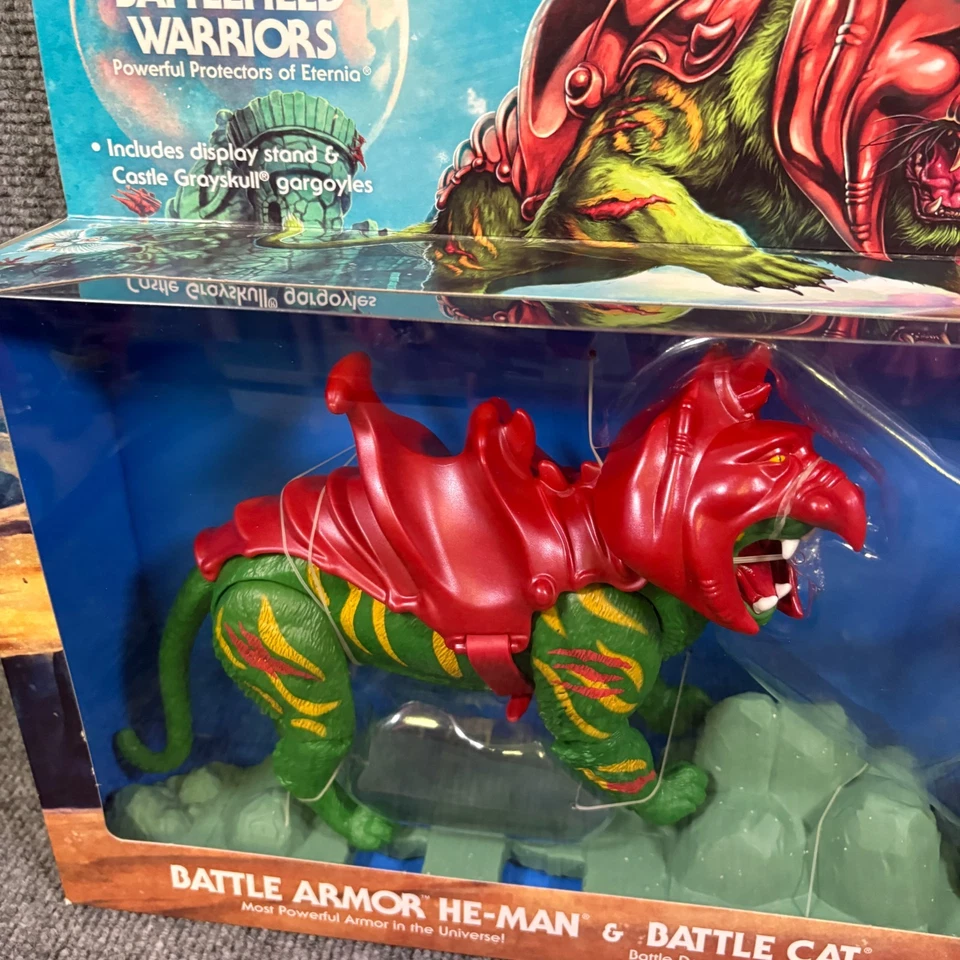 Lote MOTU Armadura de Batalla He Man Gato de Batalla y Príncipe Adam Trineo Cielo Nuevo Seaeld Foto 3 de 4