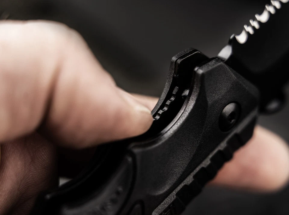 HECKLER & KOCH SFP Tactical Folder All Black Pocket Knife 3.62" D2 - 01HK501 - Image 4 of 4