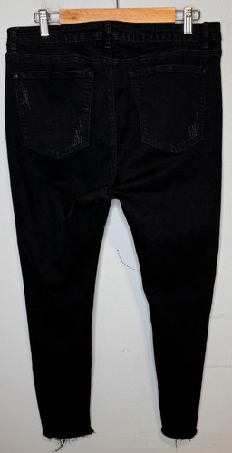 Judy blue 1XL Black Distressed Jeans Women Tears Torn Destroyed Skinny - Picture 2 of 6