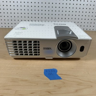 BenQ W1070 DLP Projector Full HD 1080p No Remote 2384 Hours **READ** Tested