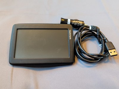 TomTom GPS Navigation Model 4EN52 Z1230 5'' Wide Screen W/ Mount -Bundle -Used