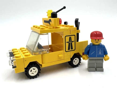 LEGO 6521 Emergency Repair Truck Complete Vintage Set - No Box or Instructions