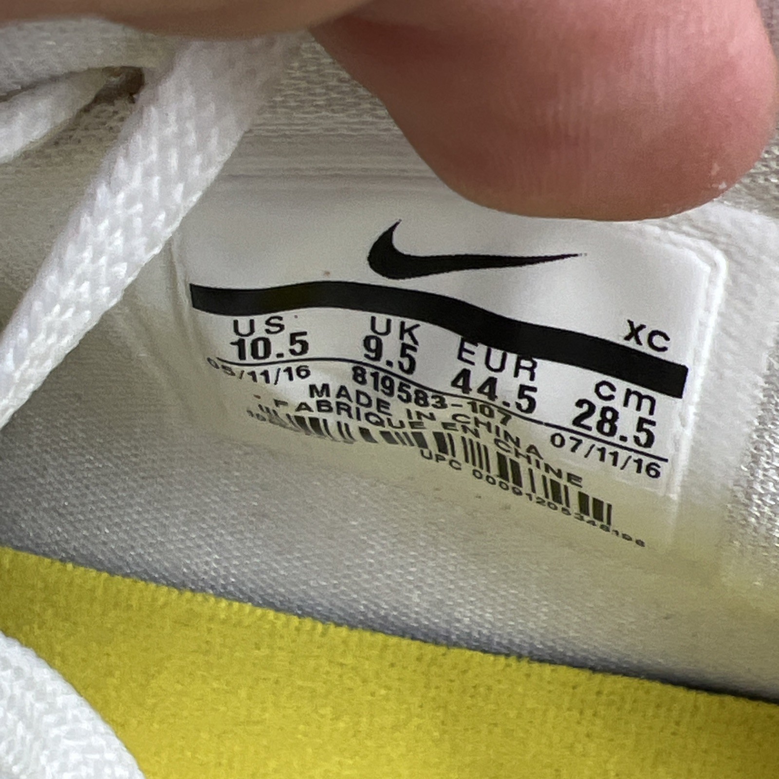 Size 10.5 - Nike Kyrie 2 Speckle - (819583-107) thumbnail 9