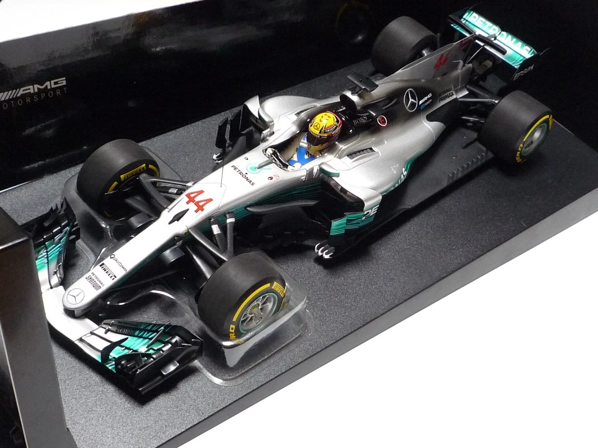 Lewis Hamilton 1:18 Scale Diecast Formula 1 Cars 2017 Vehicle Year