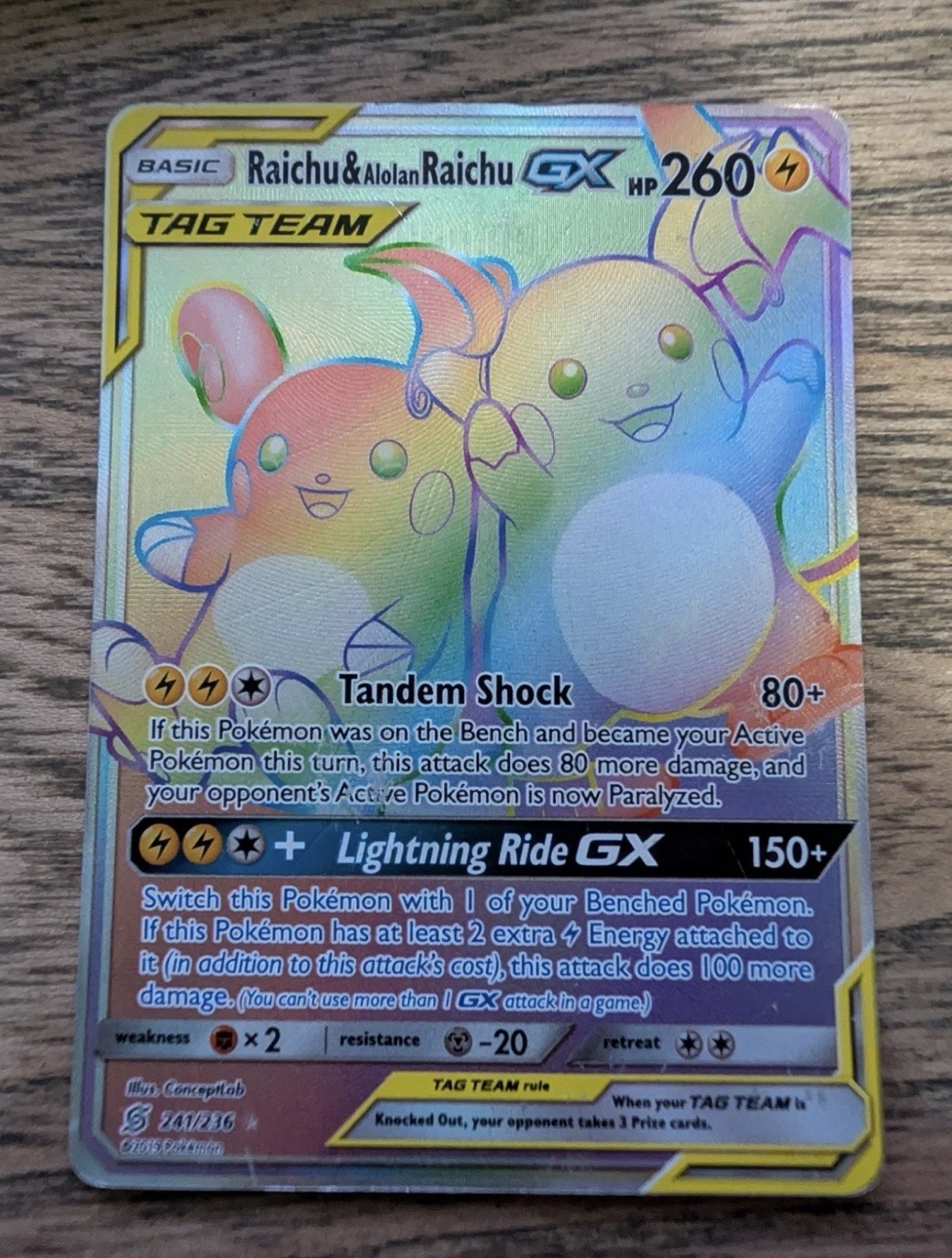 Raichu & Alolan Raichu GX TAG TEAM 241/236 Unified Minds
