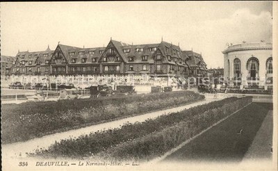 Deauville-sur-Mer Le Normandy Hotel