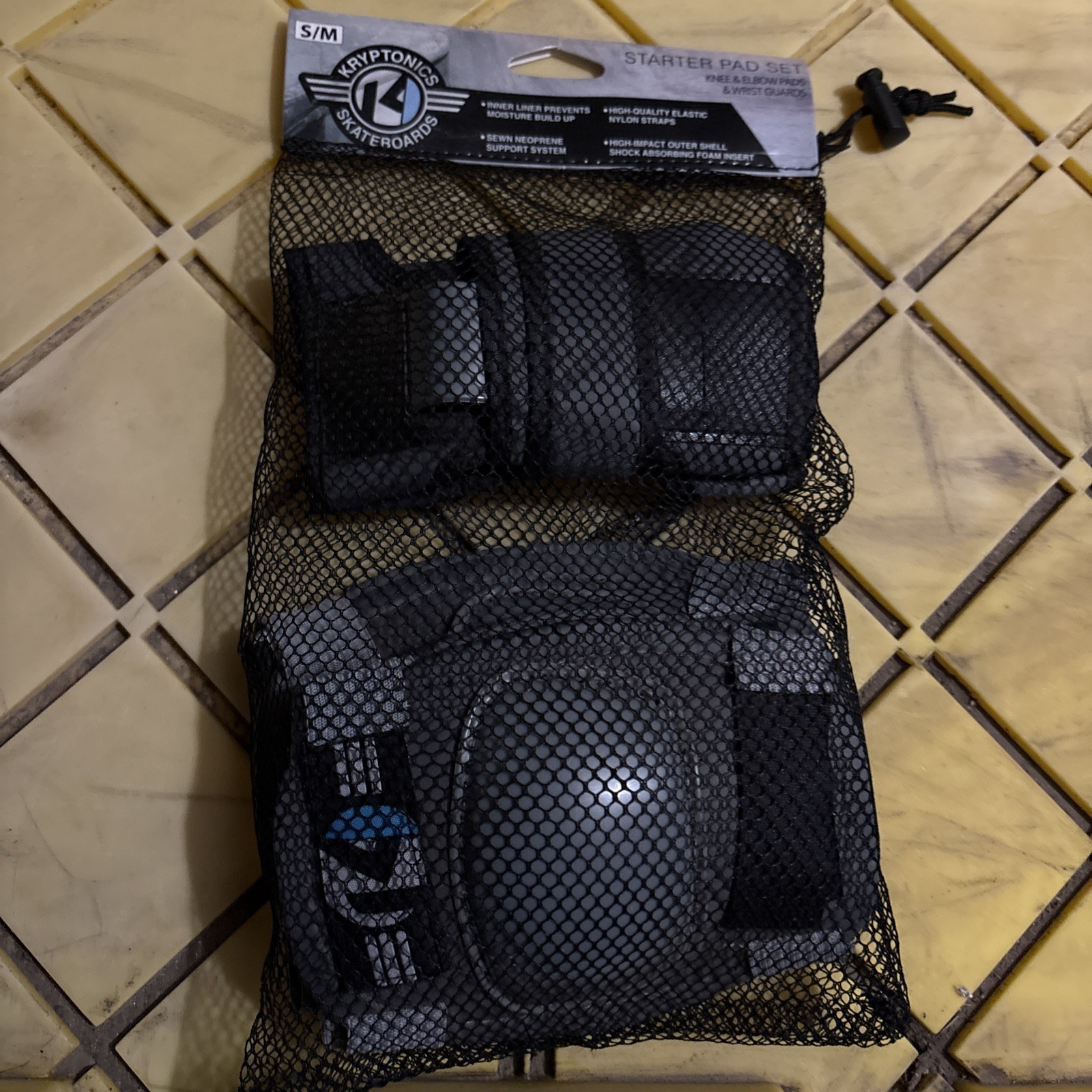 Pad Set &ndash; Elbow, Knee & Wrist Guards &ndash; New In Mesh Bag