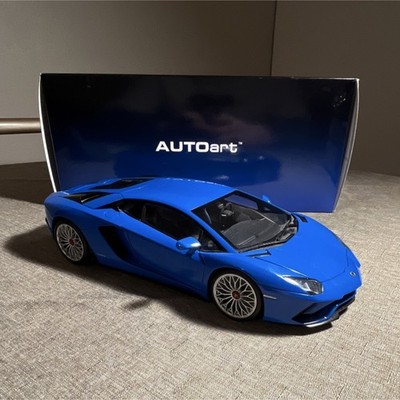 AUTOart 1:18 Lamborghini Aventador S Blue Diecast Collectible Model Car