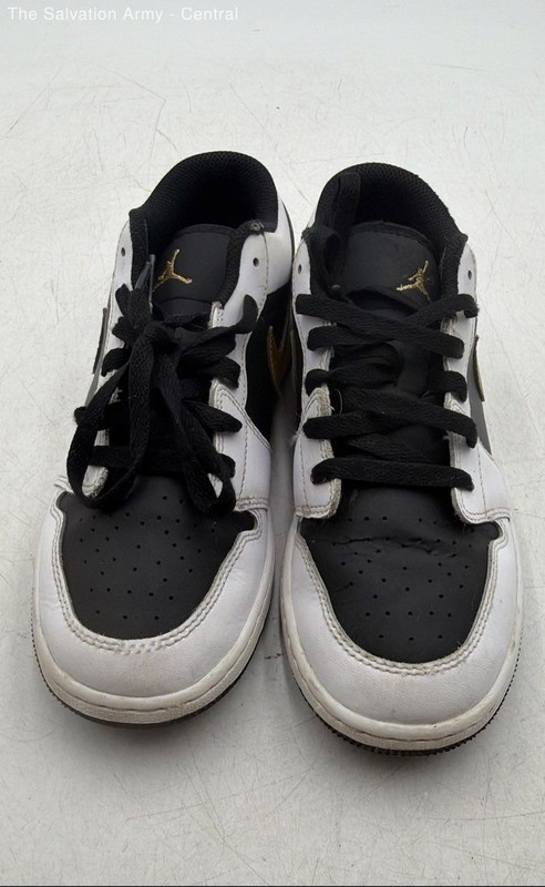 Nike Boys Air Jordan 1 Low GS Gold Swoosh Black White Sneaker Shoes Size 5.5Y