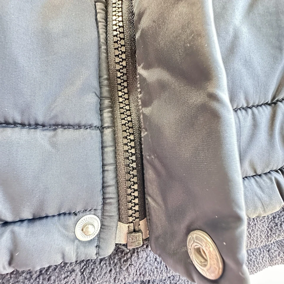 Old Navy Boys Puffer Winter Zip-Up / Button Vest Dark Blue Gray Size 6* - Image 3 of 4