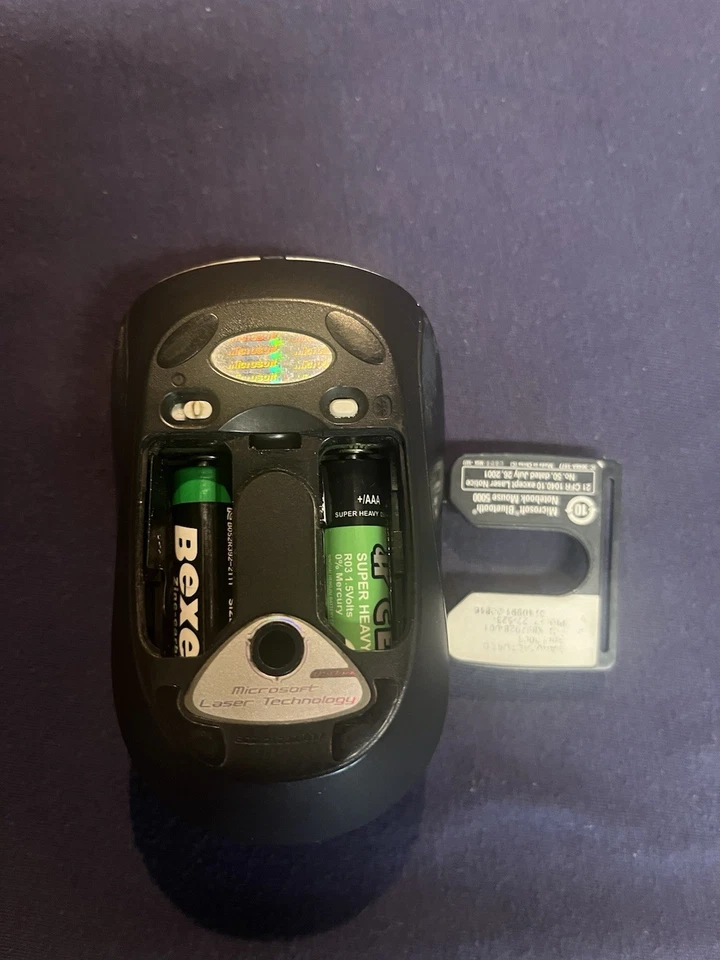 Microsoft Bluetooth Notebook Mouse 5000 - Image 3 of 4